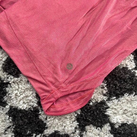 Lululemon Women's Pink and White T-shirt - Picture 2 of 4